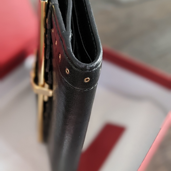 ⚡SOLD⚡Salvatore Ferragamo Leather Bifold Wallet w. Grommets + Scallop Edge - Picture 15 of 16
